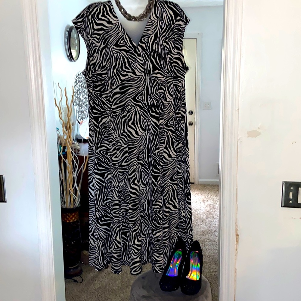 Glamour Dress